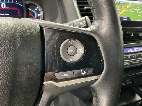Certified 2020 Honda Pilot Touring image 22