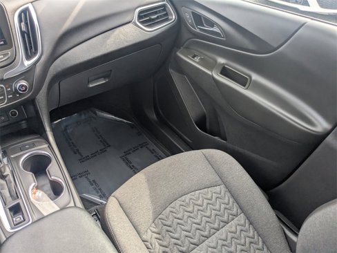 Used 2024 Chevrolet Equinox LT image 18
