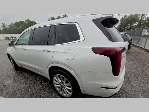 Used 2020 Cadillac XT6 Premium Luxury image 15