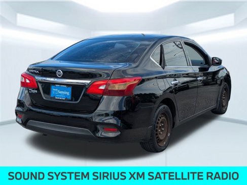 Used 2016 Nissan Sentra S image 5