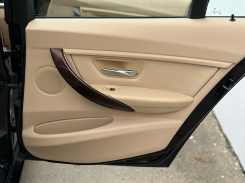 Used 2015 BMW 328i Sedan image 29