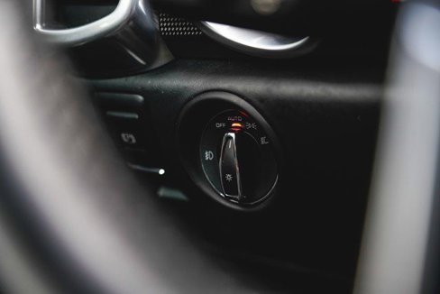 Used 2016 Porsche Cayenne Turbo image 28