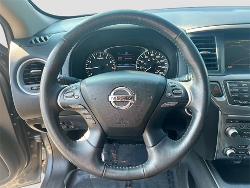 Certified 2020 Nissan Pathfinder SL image 9