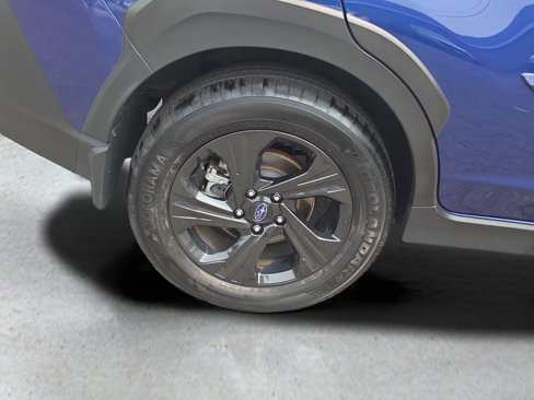 Certified 2024 Subaru Crosstrek 2.0i image 17