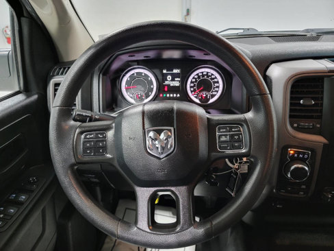 Used 2022 RAM 1500 Tradesman w/ Chrome Appearance Group image 10