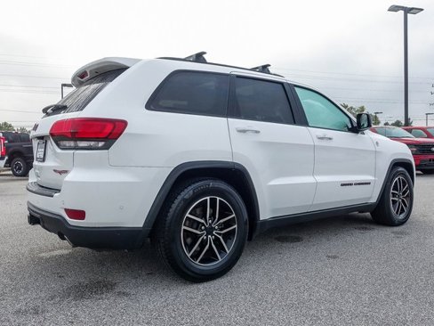 Used 2020 Jeep Grand Cherokee Trailhawk w/ Trailhawk Luxury Group image 12
