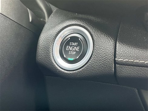Used 2021 Buick Envision Essence image 15