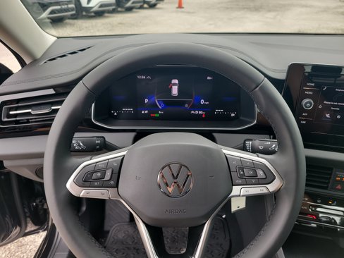 Used 2025 Volkswagen Jetta S image 27