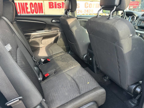 Used 2018 Dodge Journey SE w/ Popular Equipment Group image 10