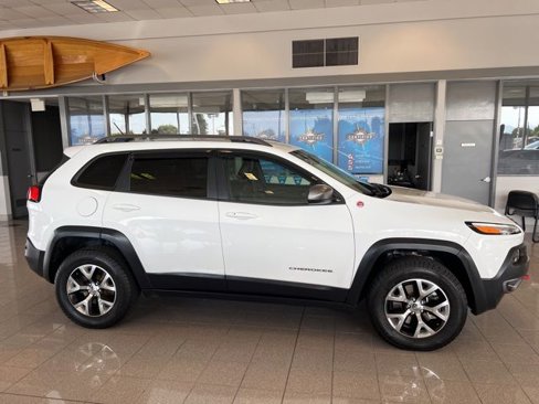 Used 2014 Jeep Cherokee Trailhawk w/ Comfort/Convenience Group image 4