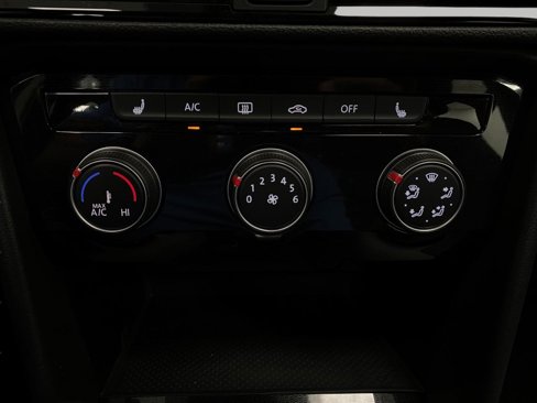 New 2025 Volkswagen Taos S image 23