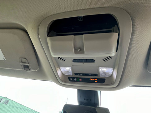 Used 2020 Buick Enclave Essence image 64