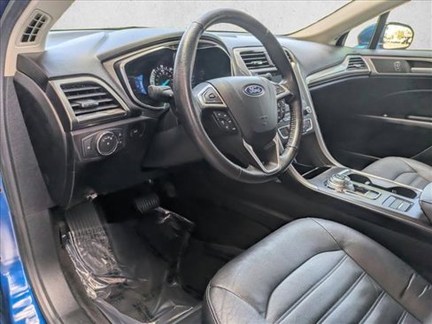 Used 2017 Ford Fusion Energi SE image 10