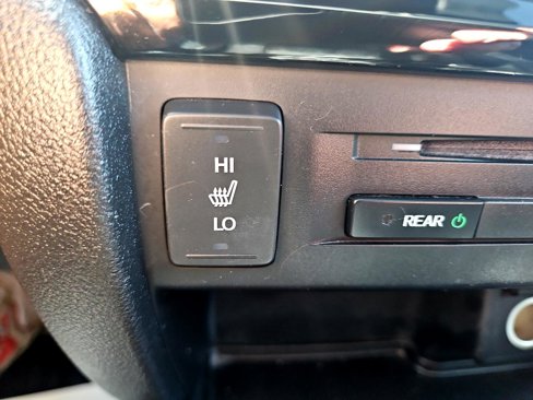 Used 2017 Honda Pilot Touring image 35