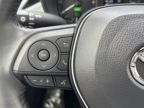 Used 2023 Toyota Corolla LE image 14