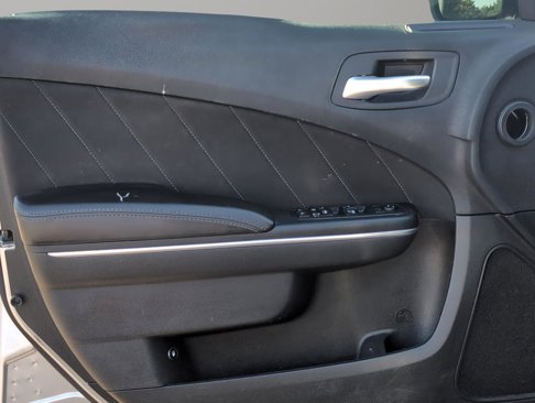 Used 2018 Dodge Charger R/T image 16