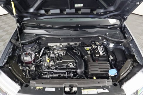 Used 2022 Volkswagen Taos SE image 15