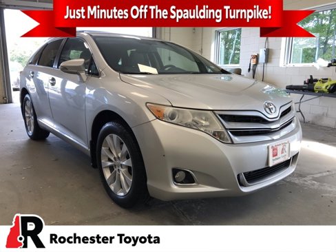 Used 2014 Toyota Venza LE image 1