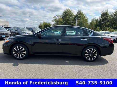 Used 2018 Nissan Altima 2.5 SV image 2