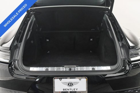 Used 2022 Porsche Panamera 4 Platinum Edition image 7