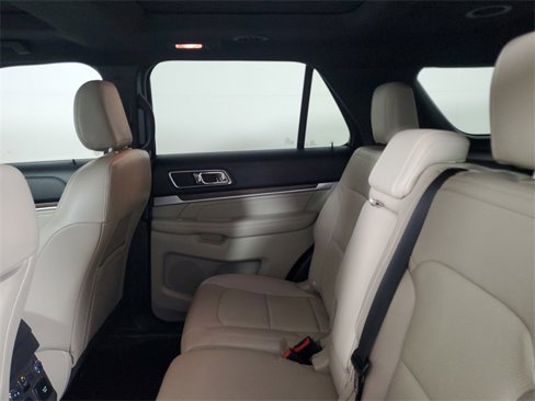 Used 2018 Ford Explorer Limited w/ Equipment Group 301A image 11