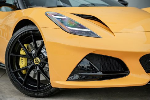 New 2025 Lotus Emira image 3