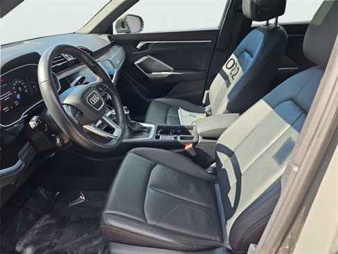 Certified 2022 Audi Q3 2.0T Premium Plus w/ Premium Plus Package image 32