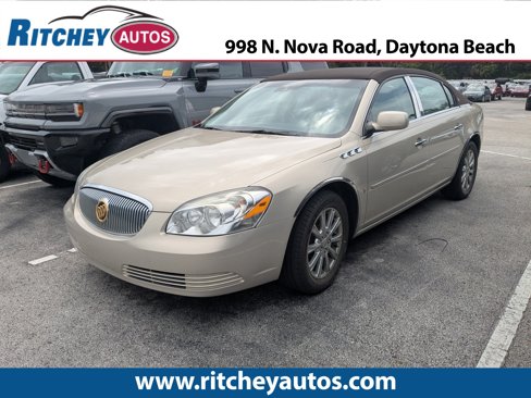 Used 2009 Buick Lucerne CXL image 1
