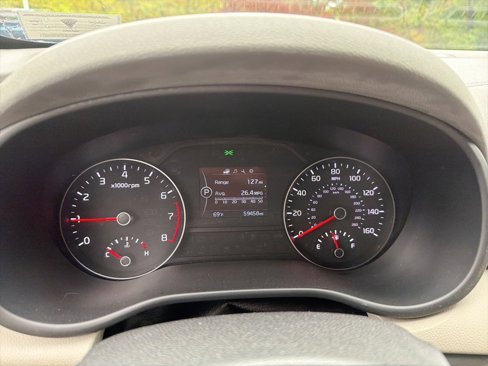 Used 2017 Kia Sportage LX image 8