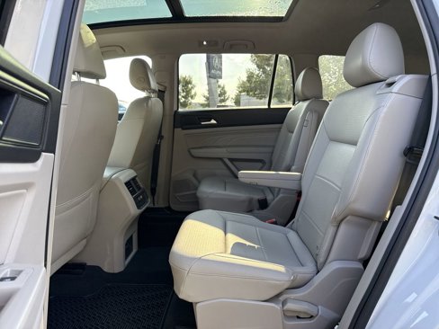 Used 2021 Volkswagen Atlas SEL image 14