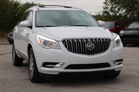 Used 2017 Buick Enclave Leather image 4