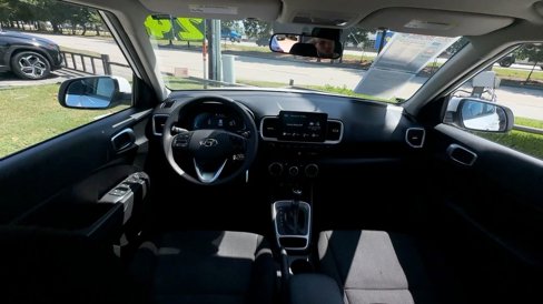 Certified 2024 Hyundai Venue SE image 20