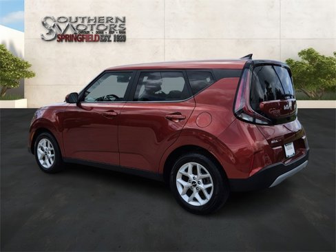 Used 2023 Kia Soul LX w/ LX Technology Package image 4