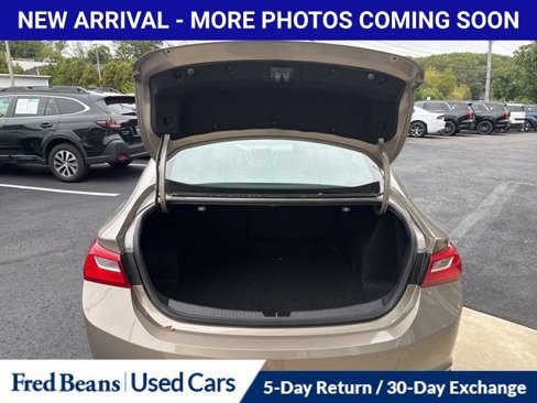 Used 2023 Chevrolet Malibu LT image 8