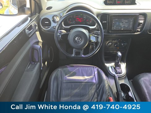 Used 2012 Volkswagen Beetle 2.0T image 24