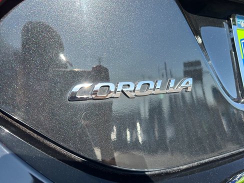 Used 2016 Toyota Corolla S Premium image 31