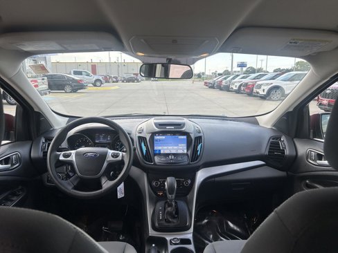Used 2016 Ford Escape SE w/ Equipment Group 201A image 25