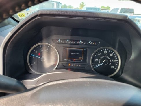 Used 2018 Ford F150 XLT w/ Equipment Group 302A Luxury image 12