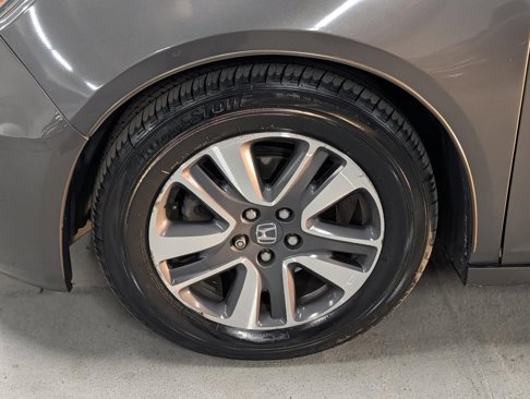 Used 2015 Honda Odyssey Touring image 10