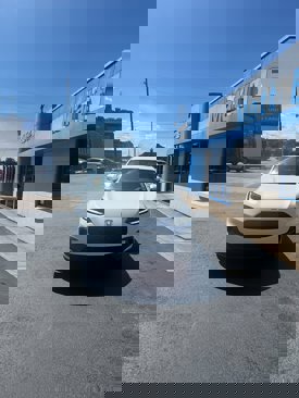 Certified 2023 Honda HR-V LX image 3