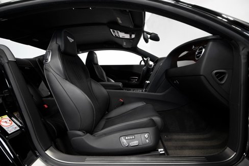Used 2017 Bentley Continental GT image 43