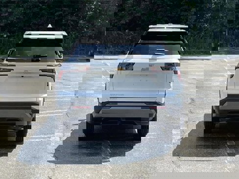 New 2026 Chevrolet Equinox LT w/ LPO, Floor Liner Package image 4