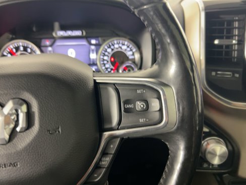 Used 2019 RAM 1500 Laramie w/ Sport Appearance Package image 16
