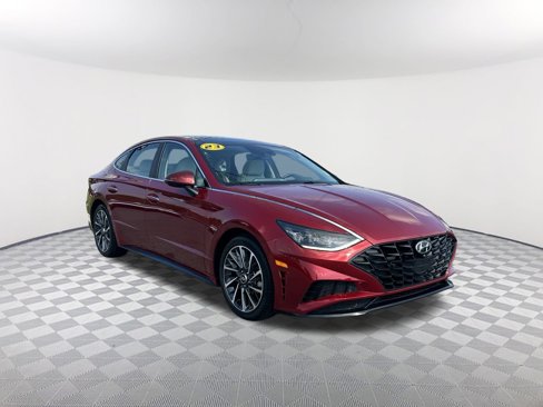 Used 2023 Hyundai Sonata Limited w/ Preferred Accessory Package image 4