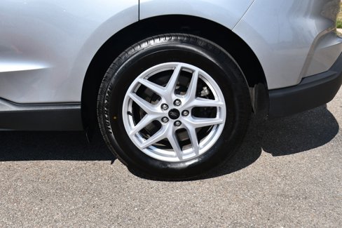 Used 2024 Ford Edge SEL image 20