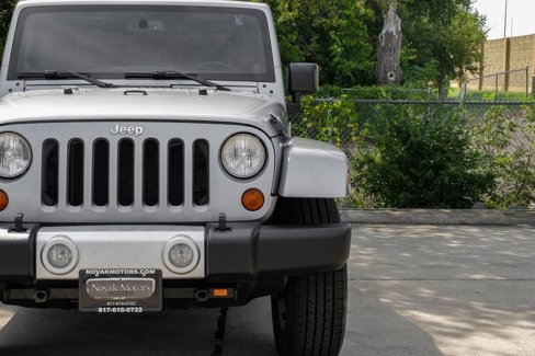 Used 2013 Jeep Wrangler Sahara w/ Dual Top Group image 35