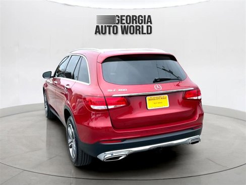 Used 2019 Mercedes-Benz GLC 300 image 3
