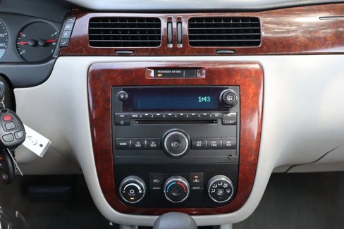 Used 2008 Chevrolet Impala LS image 32