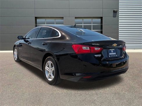 Used 2023 Chevrolet Malibu LS image 5
