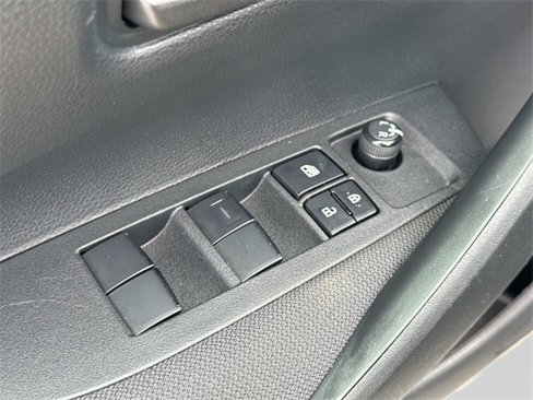 Used 2022 Toyota Corolla LE image 13